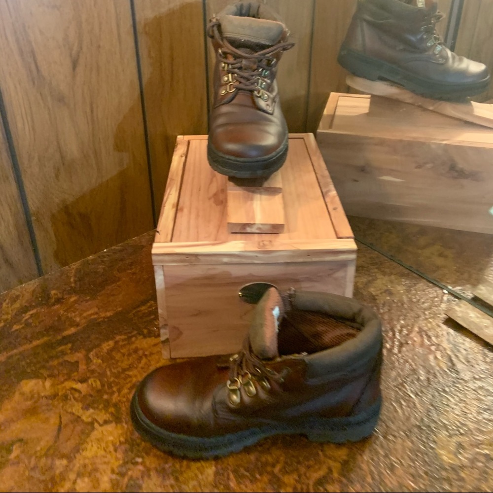 Timberlands - Picture 2 of 3